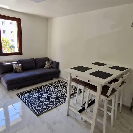 Apartment En *